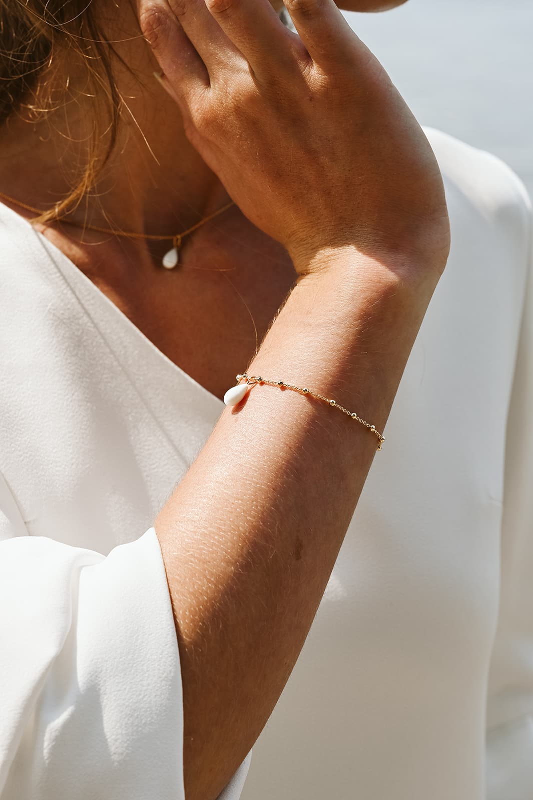 coiffure wavy mari&eacute;e